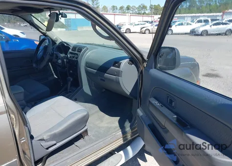 2002 Nissan Xterra Xe из США, поврежденный, VIN 5N1ED28T12C602956